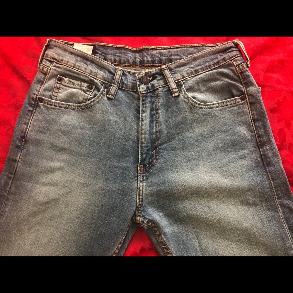 Levi’s jeans ✅SOLD✅